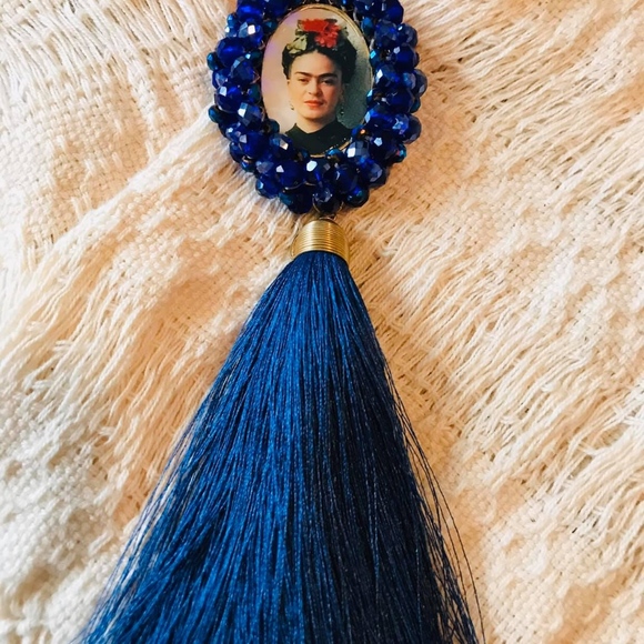 BRAND NEW exquisite Frida Kahlo Handbag Accessory - Picture 2 of 4